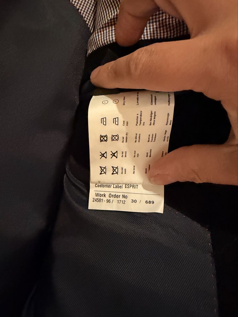 Esprit Cappotti: ESPRIT Herren Mantel Schwarz Grösse 48 – Usato da Hünenberg venduto da Paddels 4