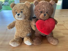 Zwei Teddybären mit Herz, Plüschtiere,  sehr guter Zustand
