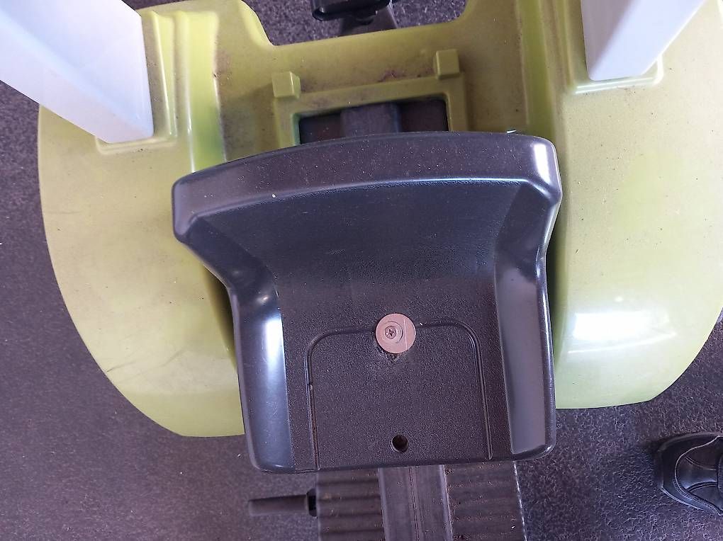Veicoli per bambini: Traktor mit Anhänger – Usato da Wagen venduto da hunt3r 1