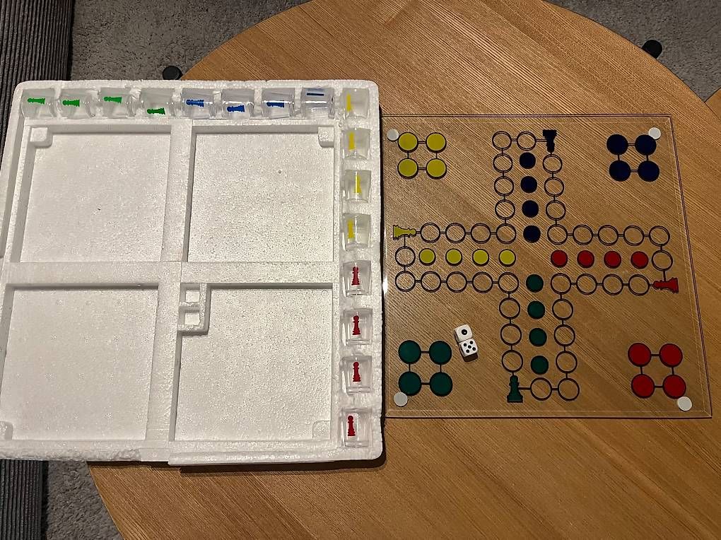 Giochi: Drinking Ludo – Usato da Vaduz venduto da asc_mwh5 1
