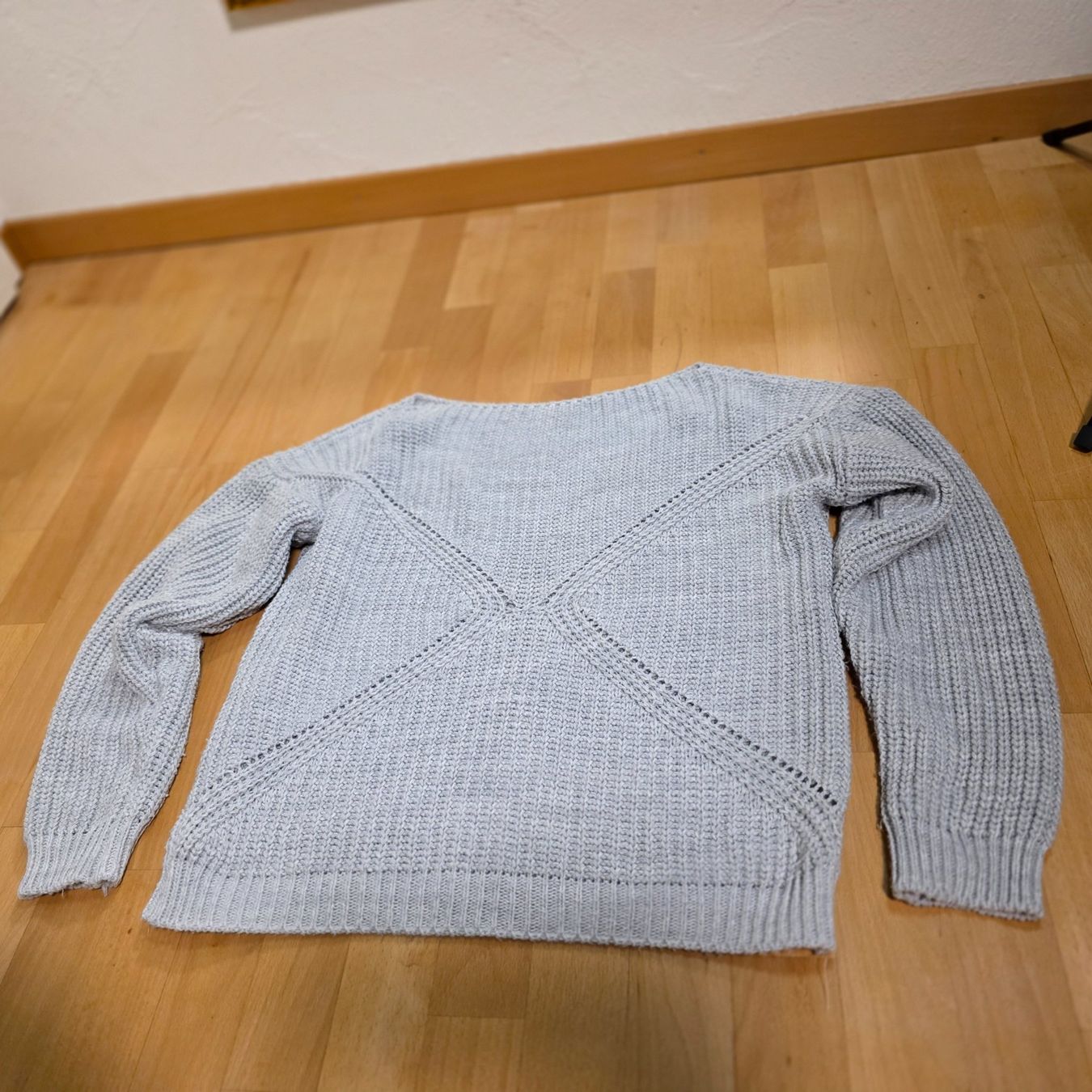Maglioni & Felpe: Pullover Größe M – Usato da Wald ZH venduto da CapLux 2
