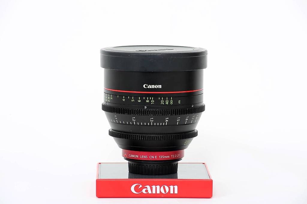 Canon Objektive: Canon CN-E135mm T2.2 L F – Gebraucht aus Lausanne von Photo.Grancy.Riviera