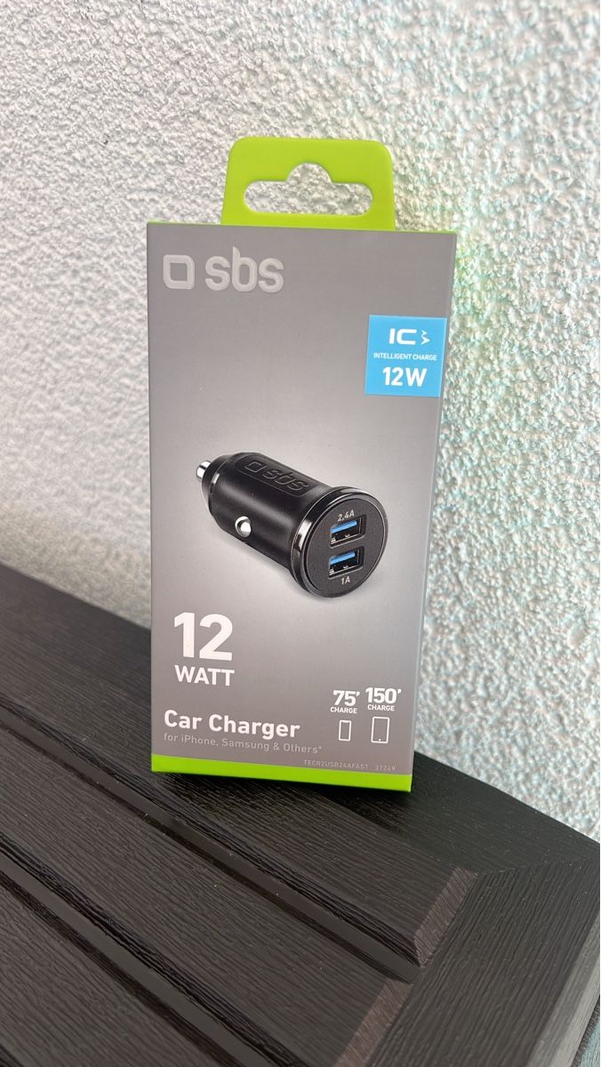 Caricabatterie: Autoladegerät 12W, 2 USB Anschlüsse – Nuovo e nell'imballaggio originale da Burgdorf venduto da Ard93