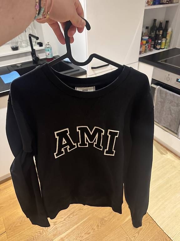 Maglioni & Felpe: Ami Paris Pullover – Usato da St. Gallen venduto da rechsteinerholding