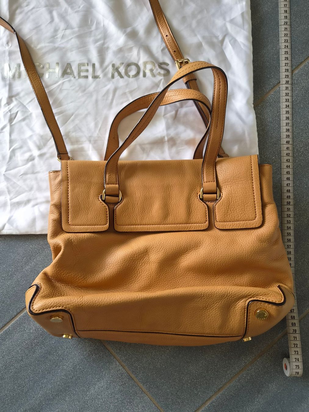 Michael Kors Taschen für Damen: Camel farbene Handtasche von Michael Kors – Gebraucht aus Belp von fra_5rn7 2