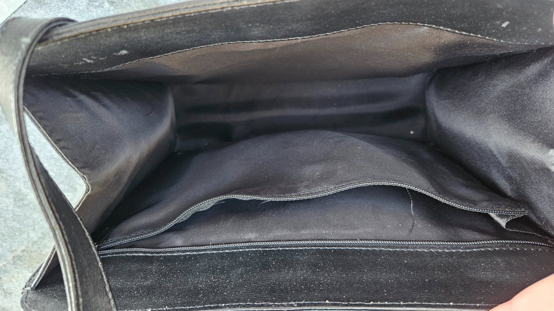 Mandarina Duck Borse da donna: Mandarina Duck Handtasche schwarz – Usato da Meyriez venduto da Zigzagzug 3