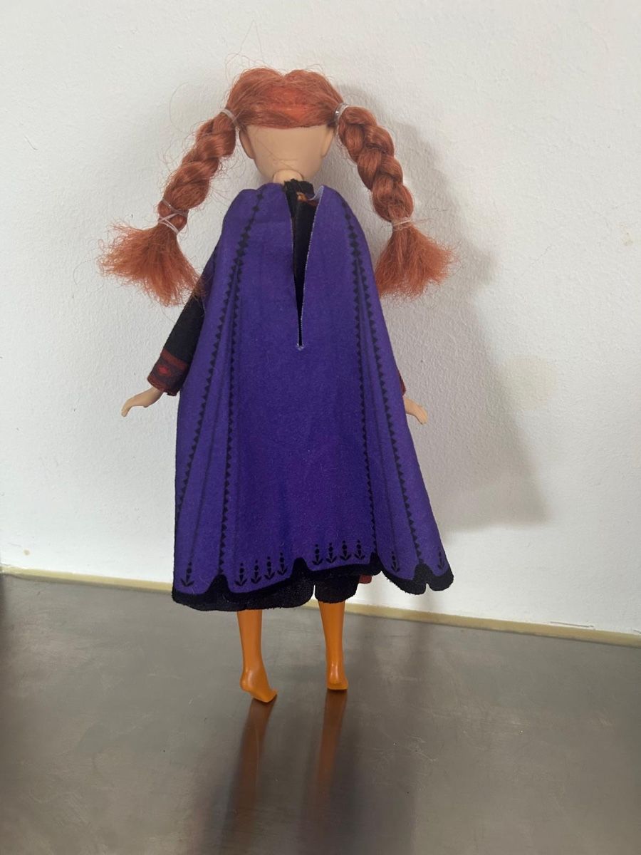 Disney Puppen: Anna von Elsa 2018 Disney – Gebraucht aus Zürich von markus234 1