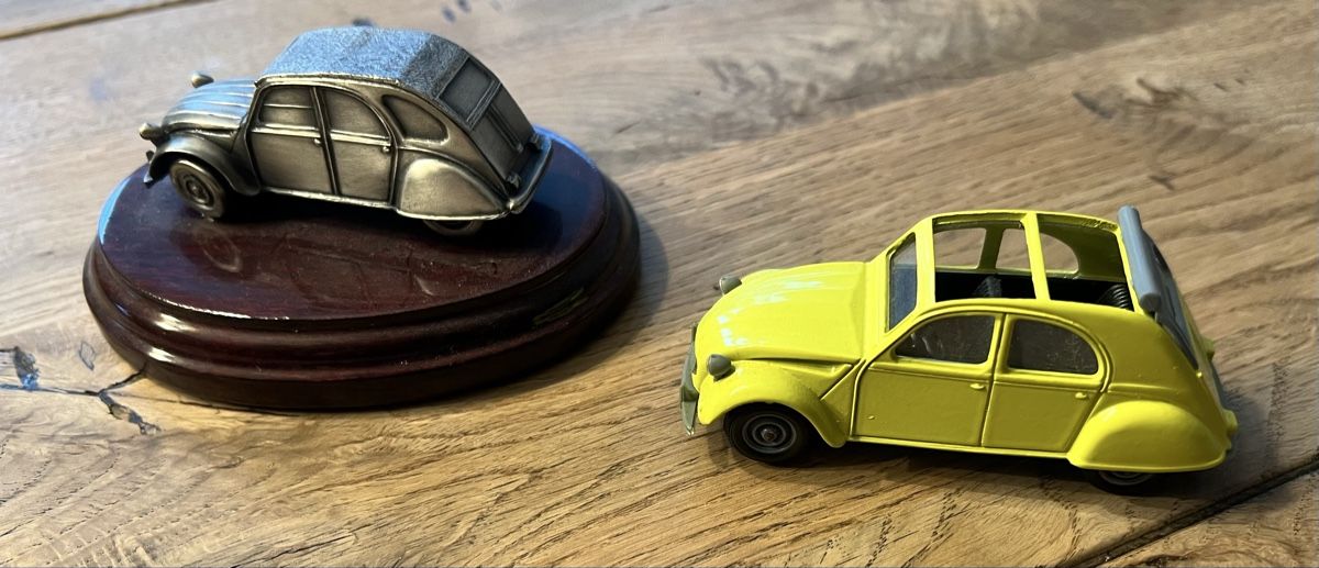 Citroën Modellini d'auto: Modellautos 2 CV 6 1/43 – Usato da Sevelen venduto da Ritiplampi 1