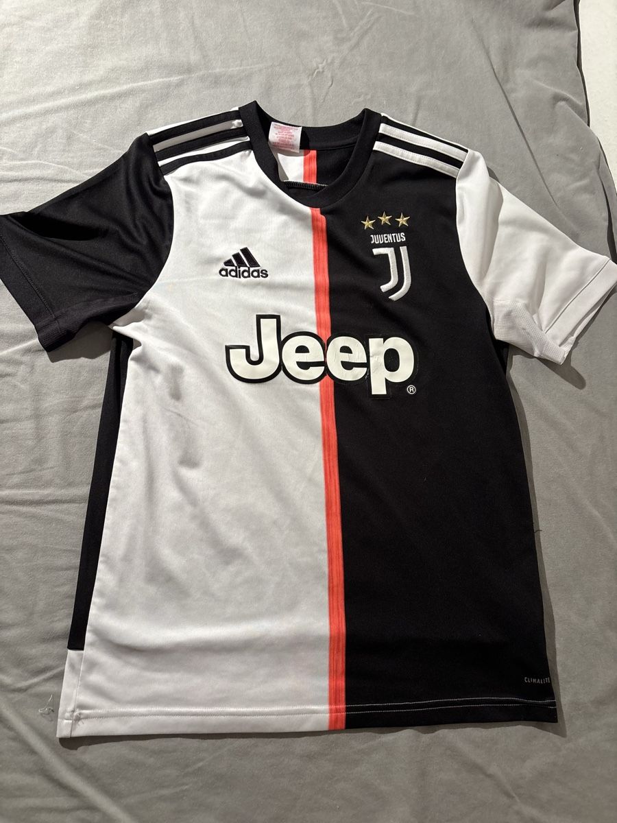 Canottiere & Pantaloni: Maillot de foot Juventus – Usato da Genève venduto da Nathanwatchch