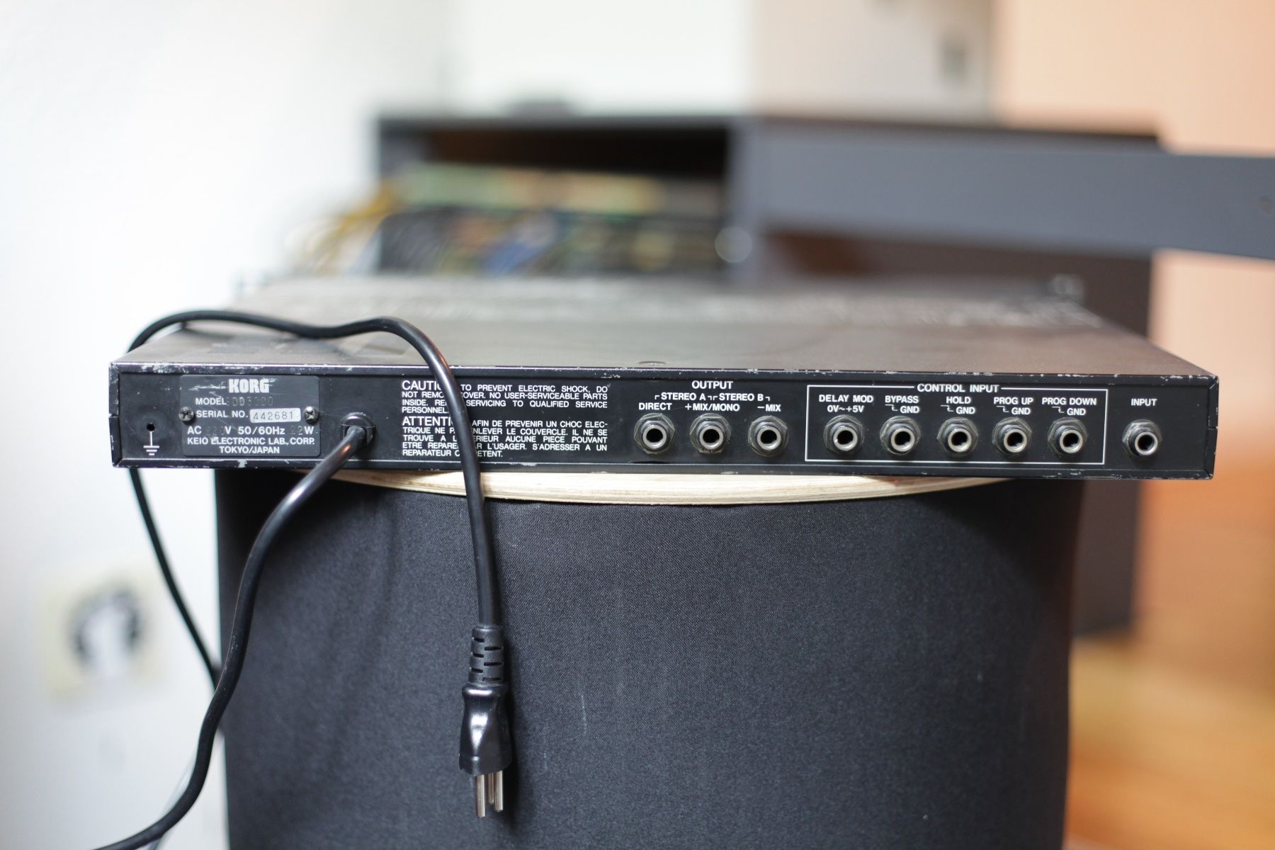 Korg Mischpulte: Korg SDD-3000, Original-Version im 19"-Rack, sehr selten – Gebraucht aus Fribourg von altmix 1