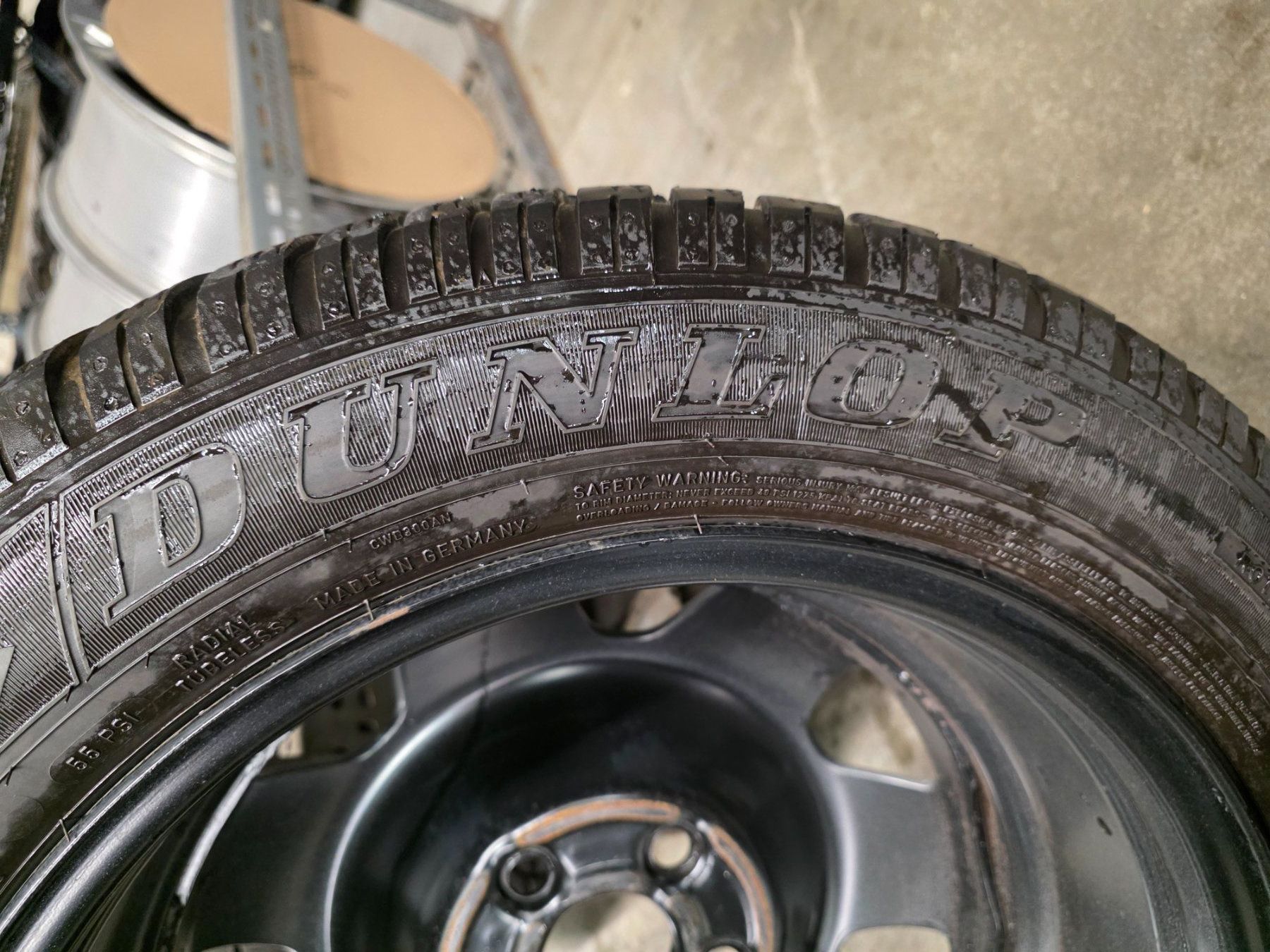 Pneumatici & Ruote complete: VW T5 / T6 / T6.1 Winterradsatz – Usato da Gähwil venduto da schmidgarage9534 1