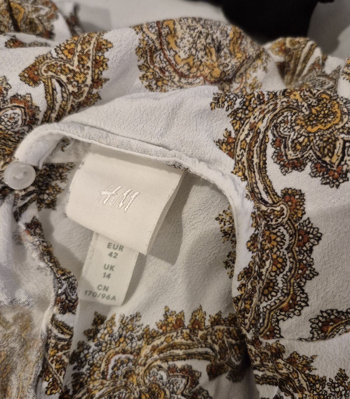 H&M Kleider: Elegantes Kleid, H&M, Grösse 42,  – Gebraucht aus La Neuveville von Vestiaire_2011 4