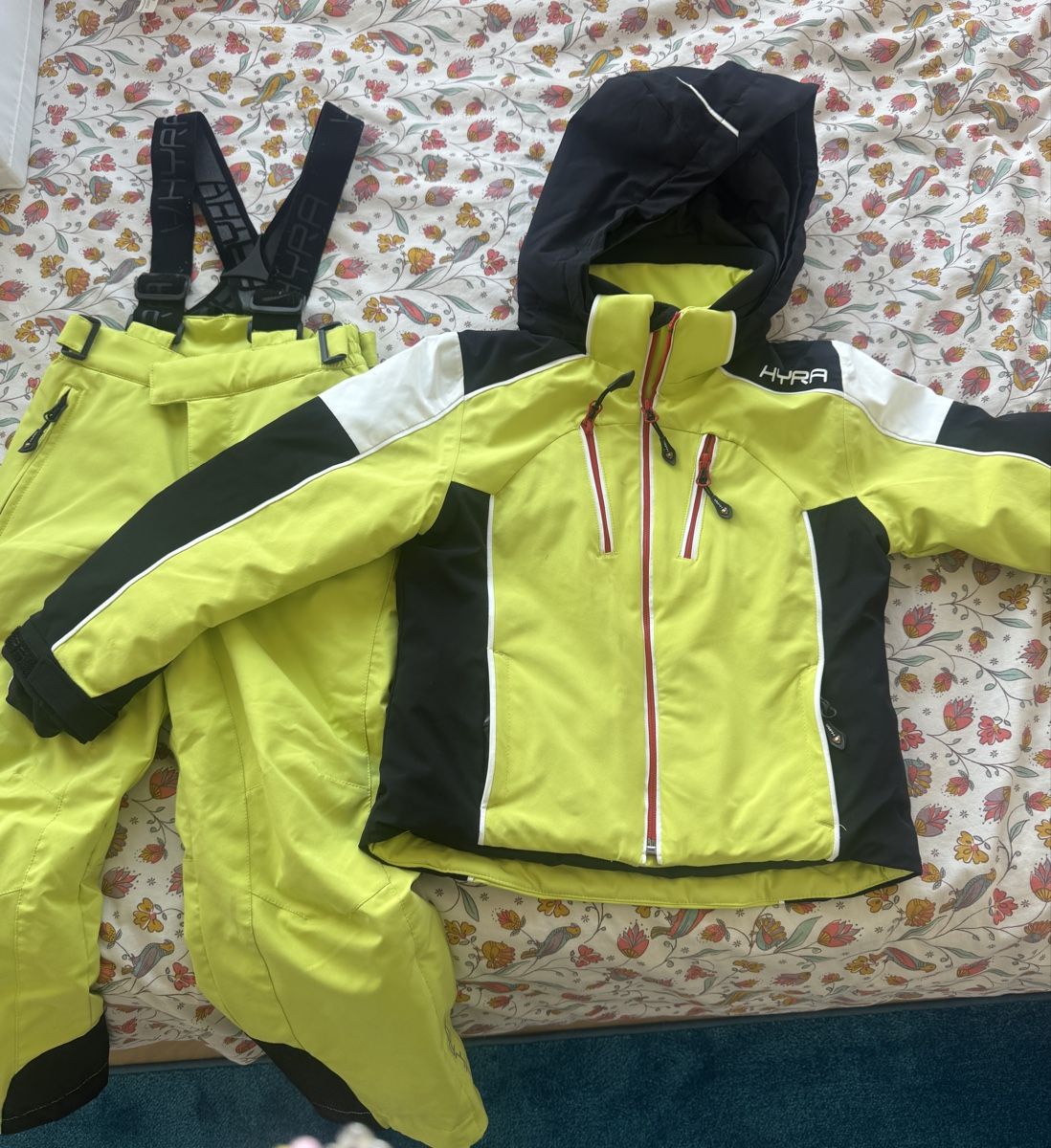 Anzüge: Hyra - ski suit – Gebraucht aus Ruvigliana von lux_t2sb