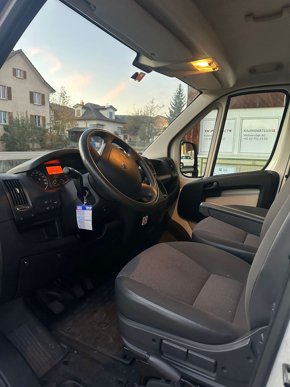 Peugeot Veicoli commerciali: Peugeot Boxer | L2H2 | Ab MFK | Transporter – Usato da Däniken SO venduto da Mapulse 1