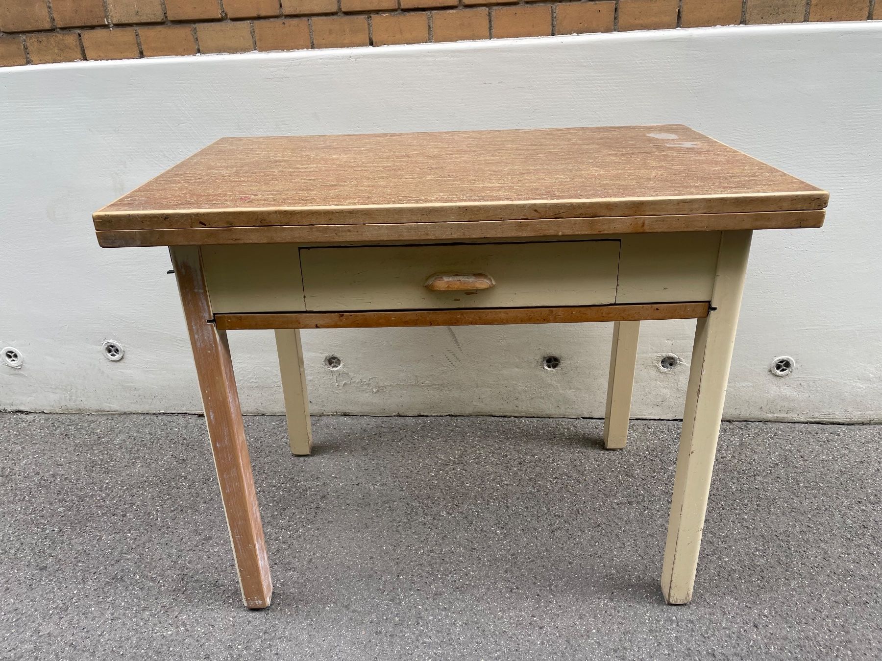 Tavoli: Holztisch – Usato da Zürich venduto da sch_j6dc