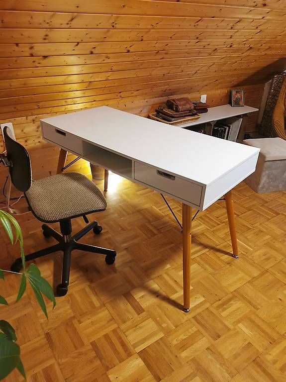 Scrivanie: Moderner Schreibtisch – Usato da Neuhausen venduto da NatWag