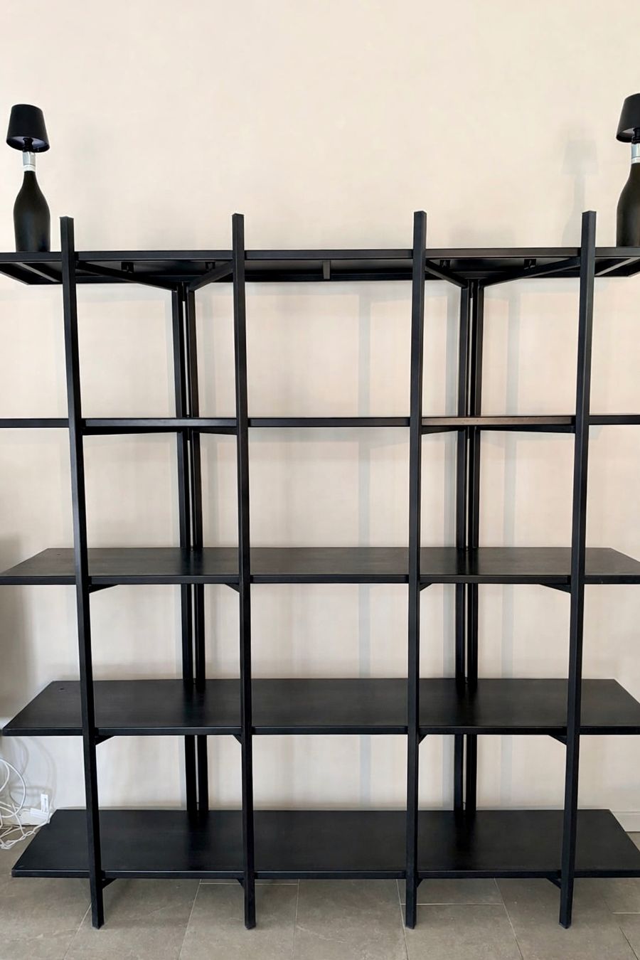 Scaffali: Scaffale in metallo nero opaco – Usato da Stabio venduto da antonella1974