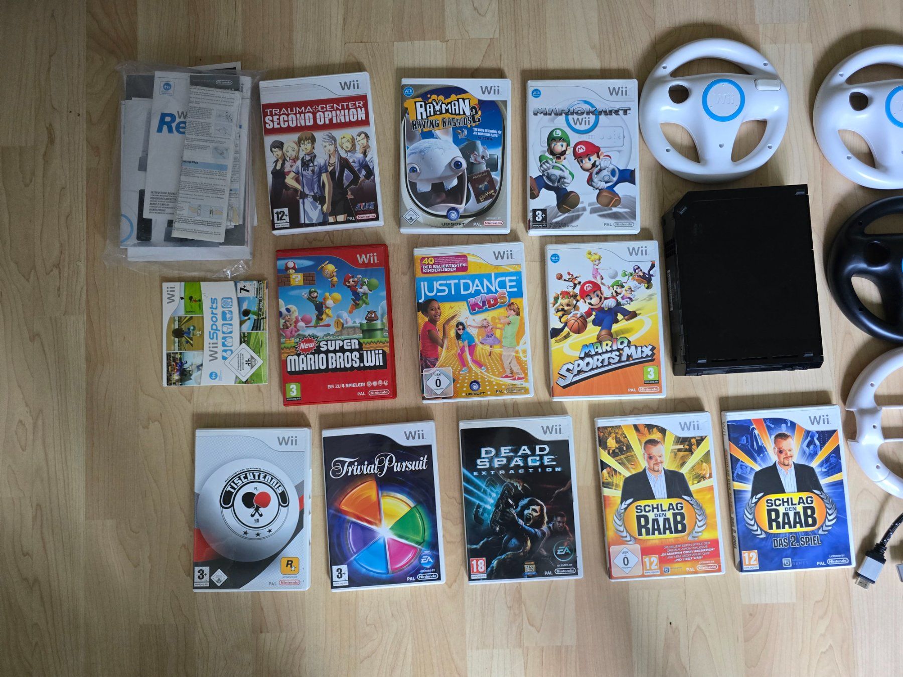 Nintendo Console: Nintendo Wii 4 Player Set mit 12 Games – Usato da Sursee venduto da Elian91 1