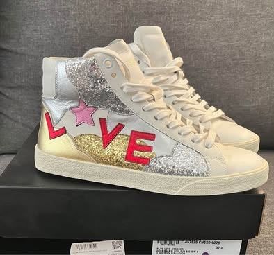 Saint Laurent Damenschuhe: Saint Laurent "LOVE" SNEAKER – Neu und originalverpackt aus Quartino von mar_92nz