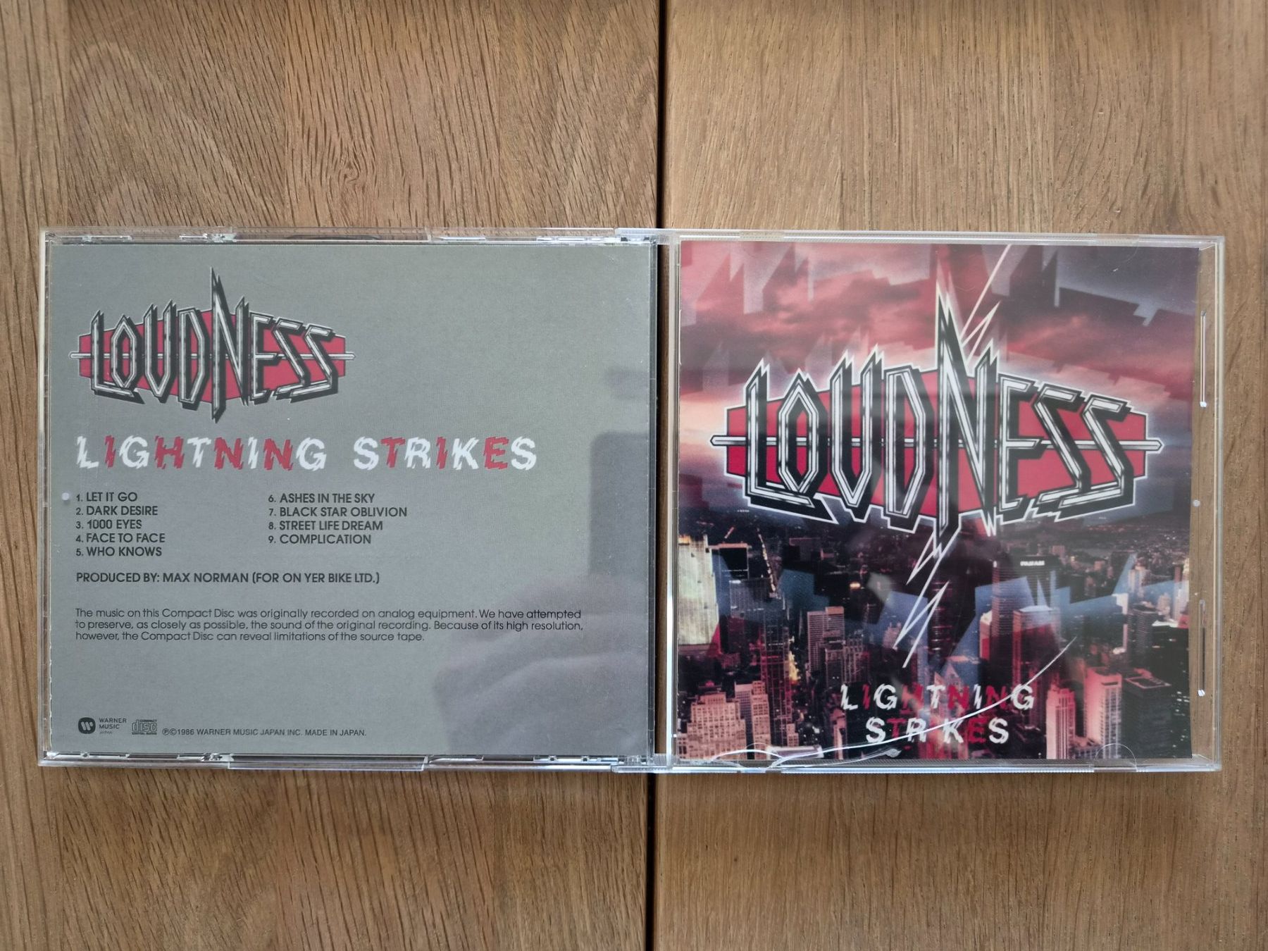 CDs: CD Loudness - Lightning Strikes - Re-Release 2016, 1986 – D'occasion à Nebikon par Harley-Davidson01