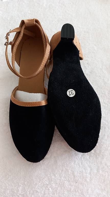 Damenschuhe: Tanzschuhe – Gebraucht aus Brugg AG von compeerl