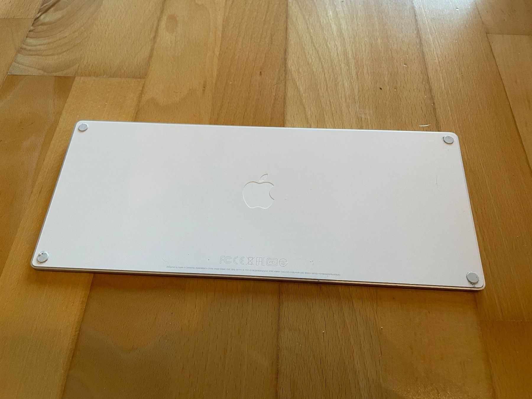 Apple Tastaturen: Apple Magic Keyboard CH - Schweizer Tastatur Layout – Gebraucht aus Wetzikon ZH von  1