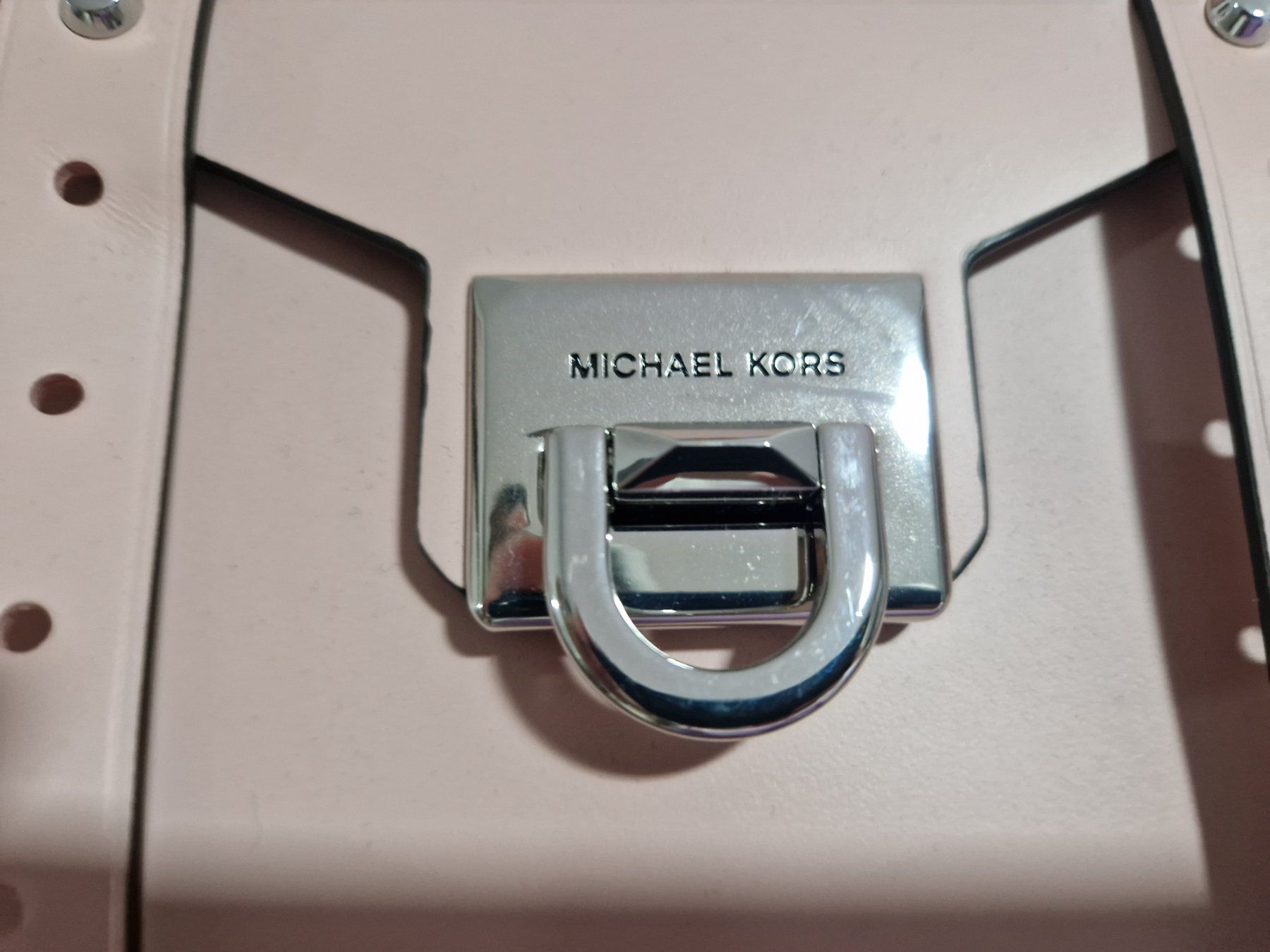Michael Kors Taschen für Damen: Michael Kors Tasche – Neu (gemäss Beschreibung) aus Kefikon TG von Livline 1