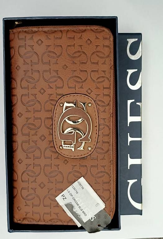 Portamonete: Borsellino GUESS donna – Usato da Magliaso venduto da mar_66sk