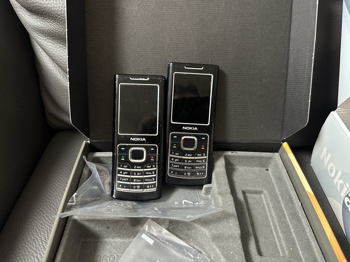 Nokia Telefoni cellulari / Smartphones: Nokia Handy 4 x mit ovp – Difettoso da Heerbrugg venduto da Amazon38