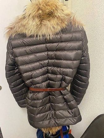 Moncler Daunen Jacke mit Pelz