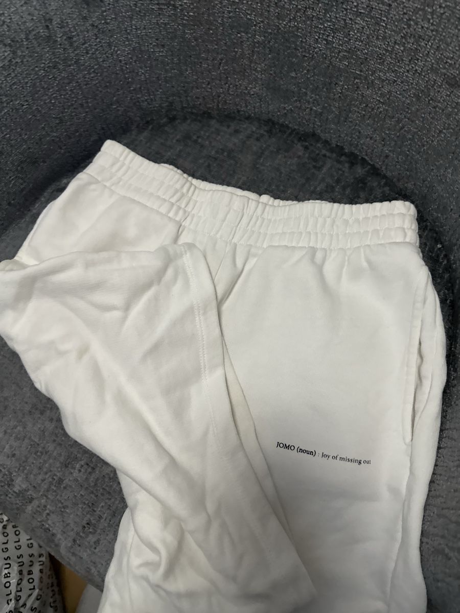 Pantaloni: Weisse Shorts - Grösse S - ginatricot – Usato da Zürich venduto da kri_hy6t 2