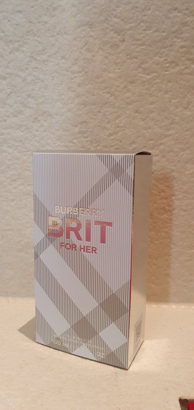 Burberry Profumi & Eau de Toilette: Burberry Brit Eau De Toilette Spray 100 ml – Nuovo e nell'imballaggio originale da Lamboing venduto da onyx8002
