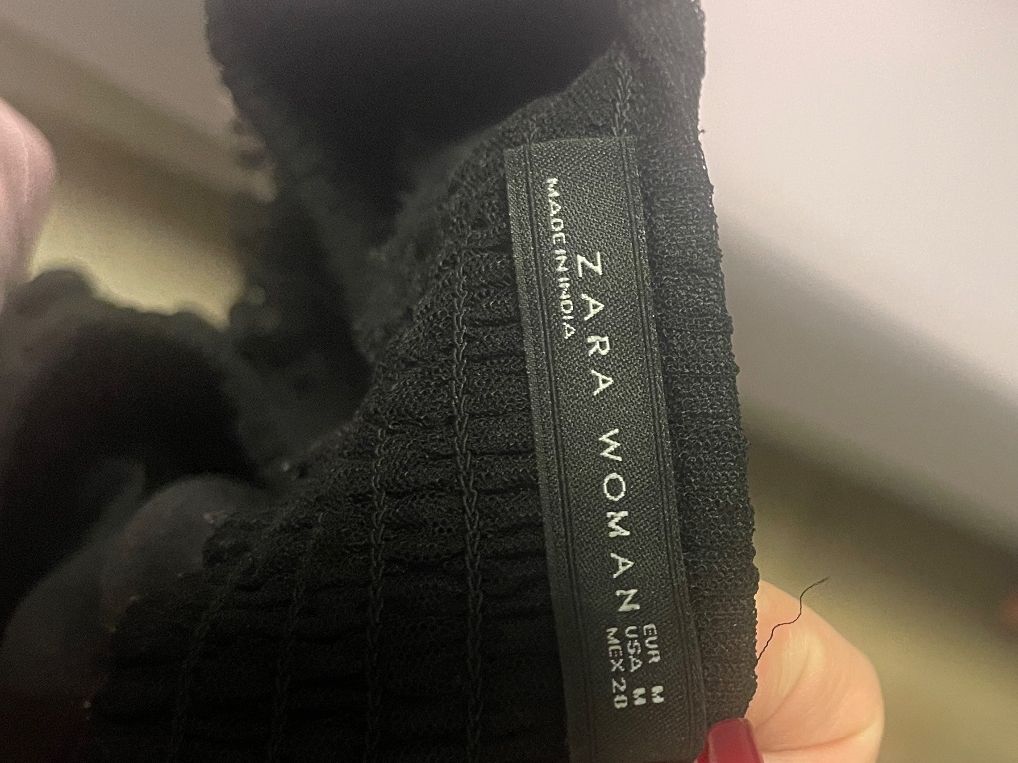 Zara Gonne: Rock Zara M – Nuovo (secondo la descrizione) da Winterthur venduto da Milan340 2