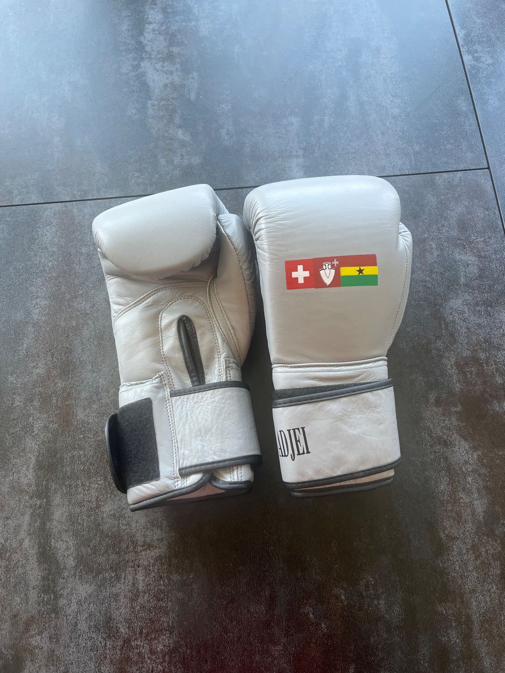 Handschuhe & Handstulpen: Boxing Gloves – Gebraucht aus Zürich von mat_bcg2 1
