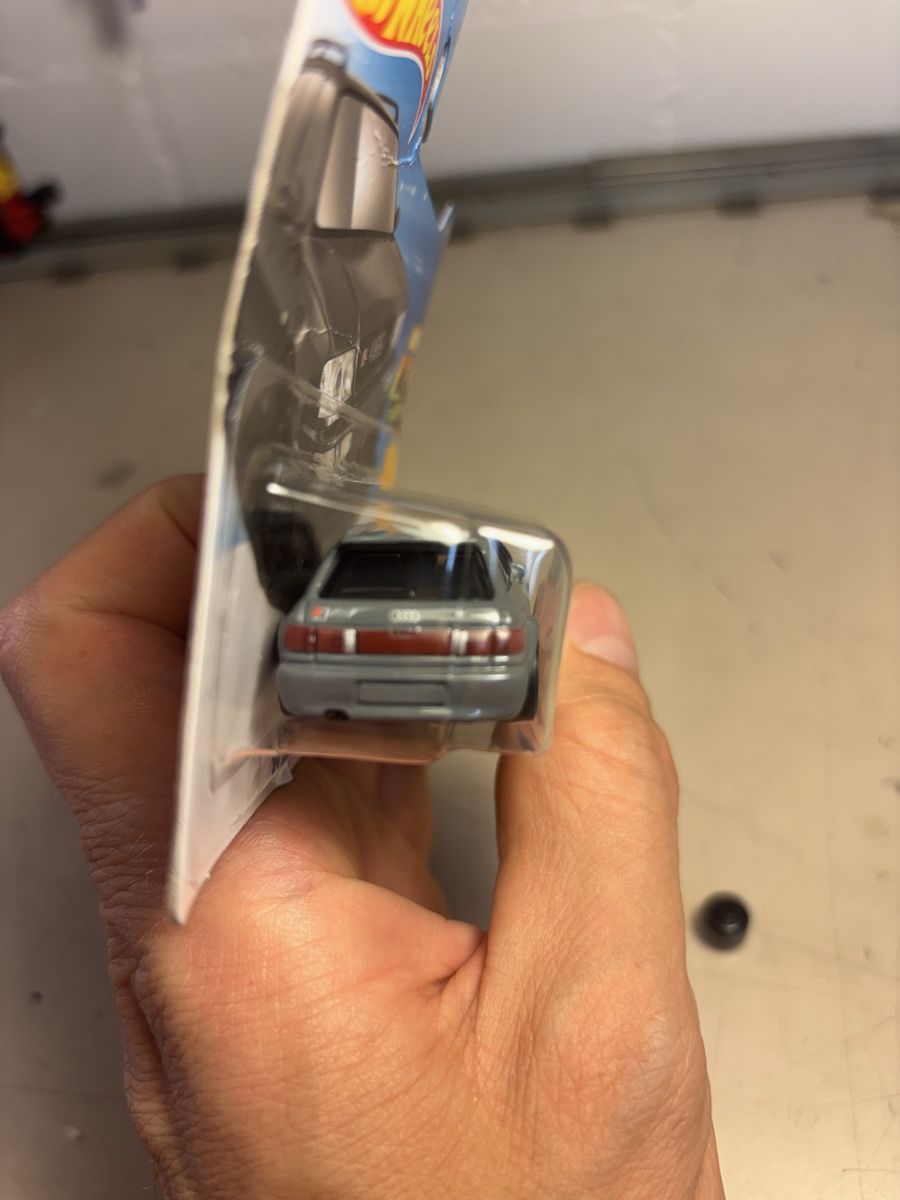 Hot Wheels Modellautos: Audi Avant RS2 – Gebraucht aus Möriken AG von Classics16 1
