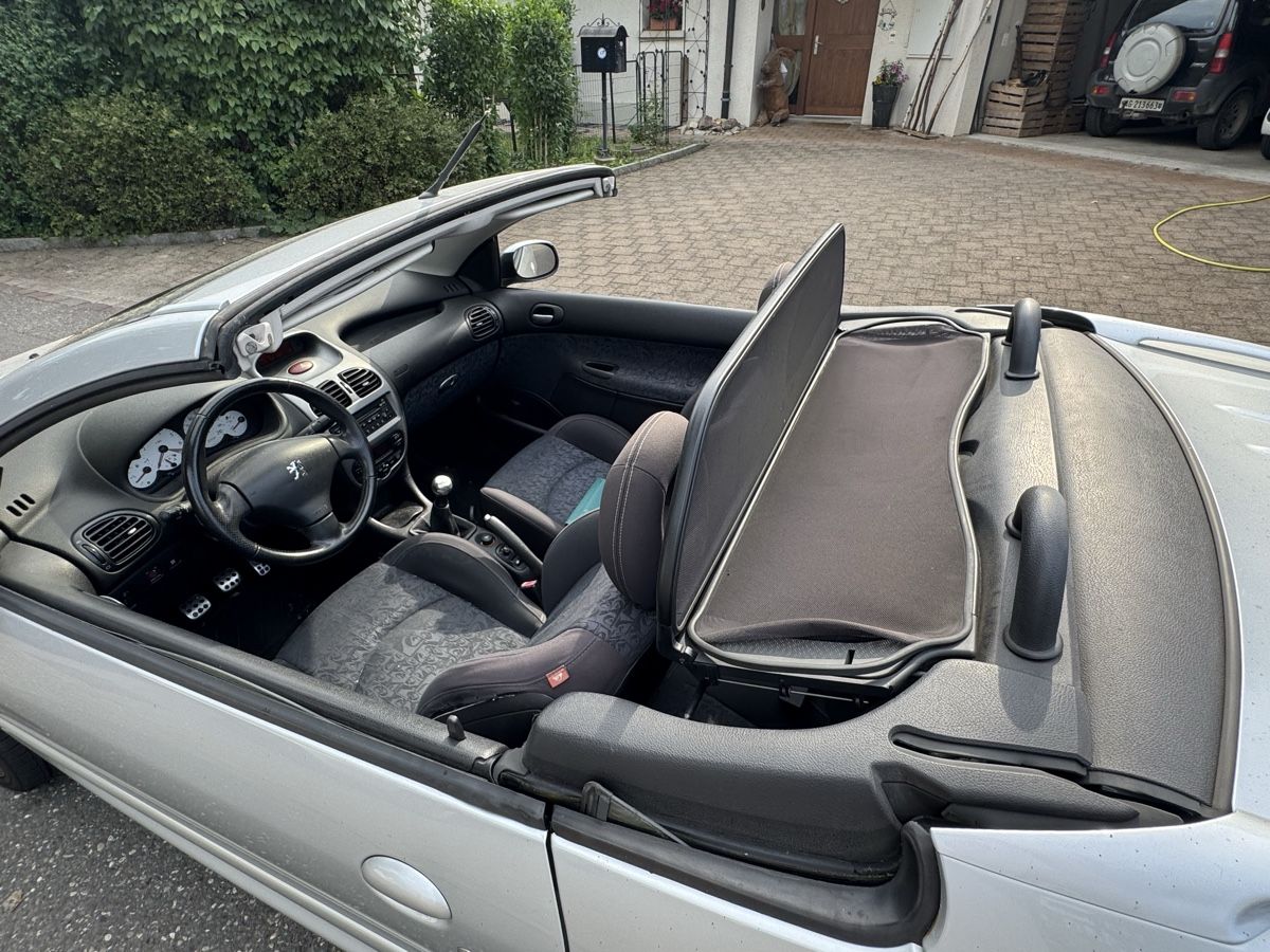 Peugeot Automobili: Peugeot 206 CC Cabriolet 2.0l 136PS – Usato da Leuggern venduto da Darwin016 5