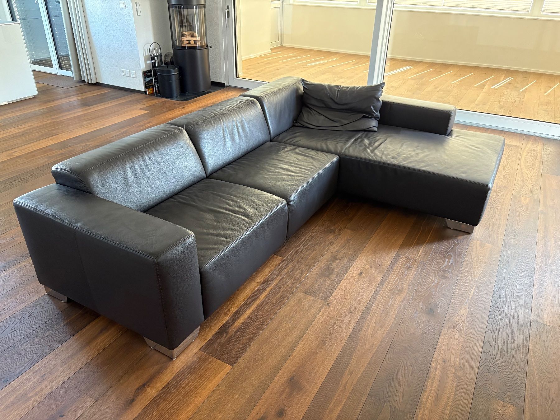 Sofas: Ecksofa aus Echtleder schwarz – D'occasion à Fribourg par DanielPascal 1
