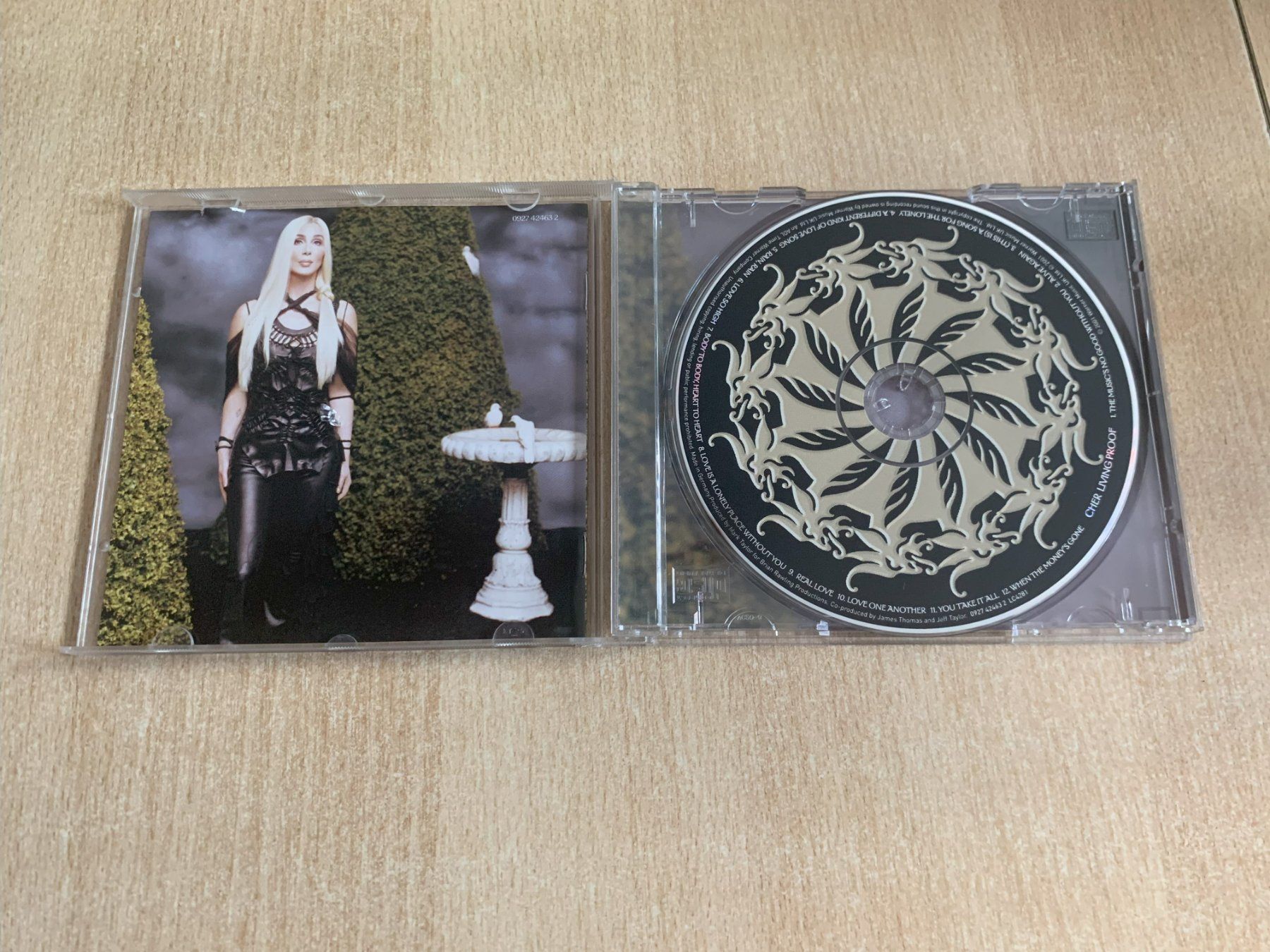 CDs: Cher - Living proof (CD) – Gebraucht aus Reinach BL von con_ync2 2