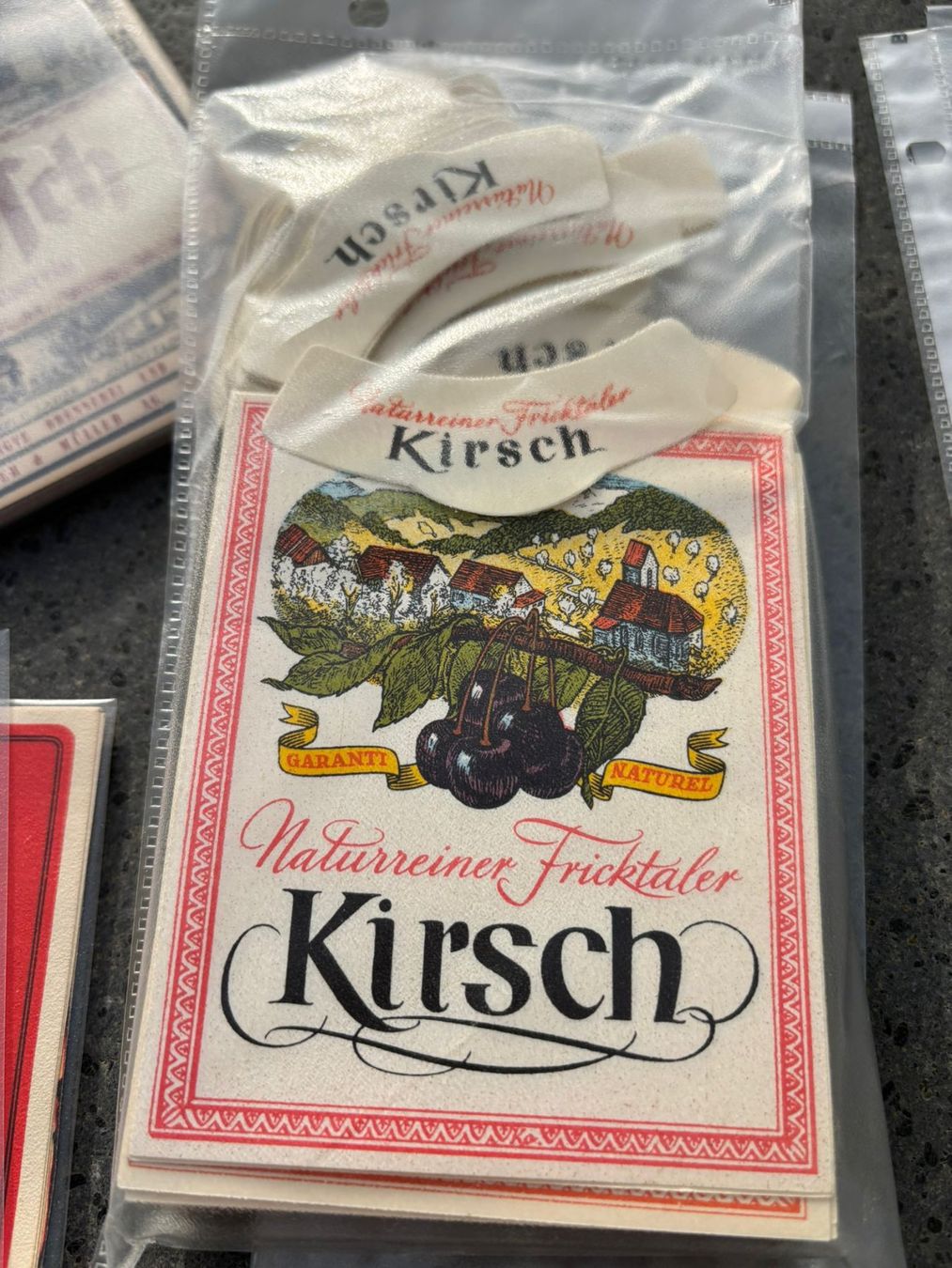 Sticker: Flaschen-Etiketten – Usato da Rupperswil venduto da Froegli 2