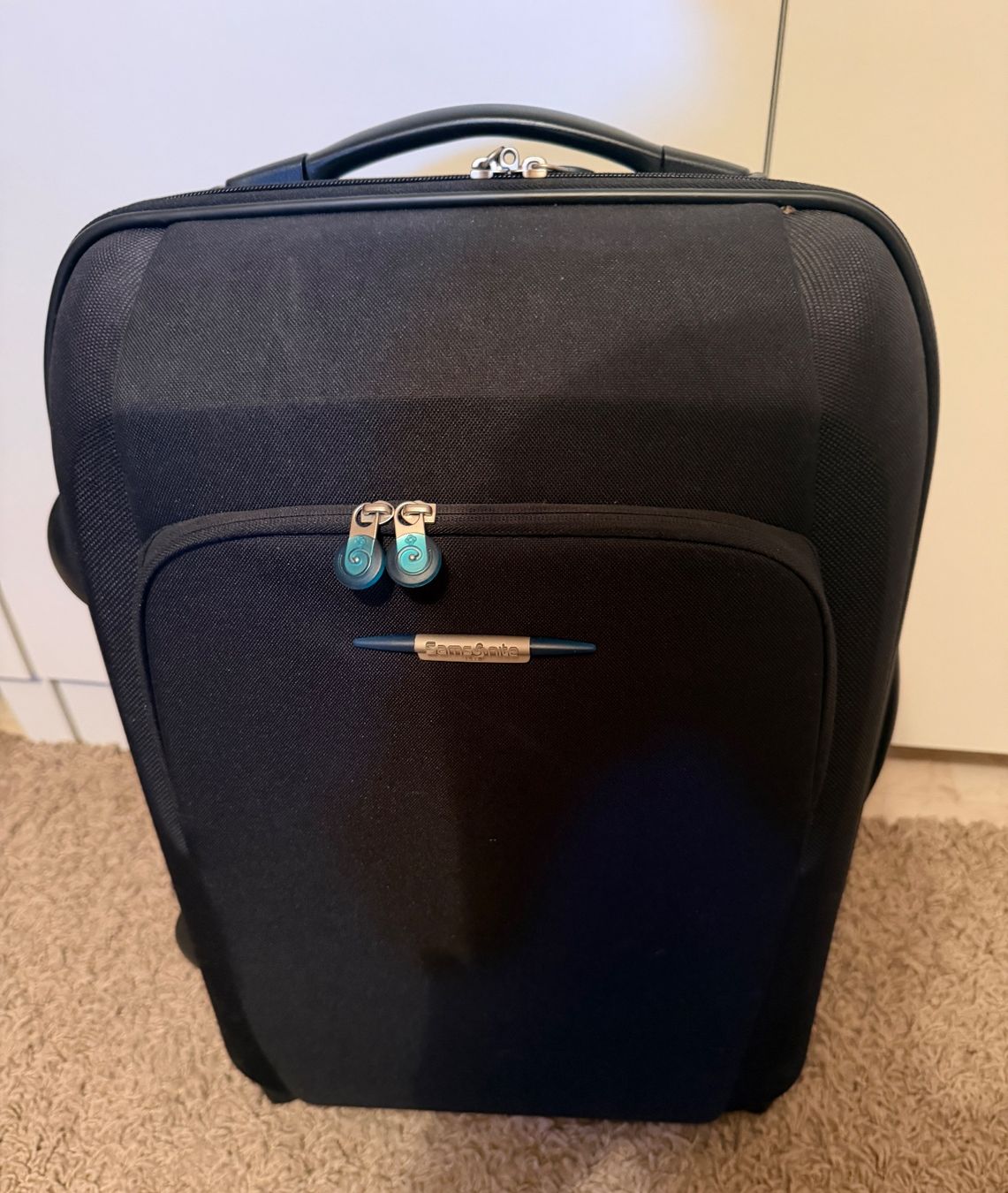 Samsonite Reisekoffer: Samsonite Kabinenkoffer – Neu (gemäss Beschreibung) aus Spiez von Ozu