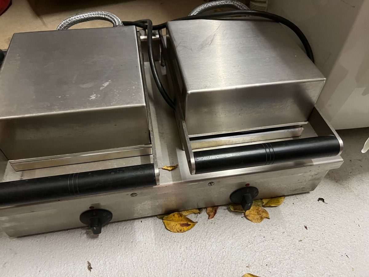 Elettrodomestici da cucina: Waffeleisen Mövenpick – Usato da Recherswil venduto da NeverComeBack 1