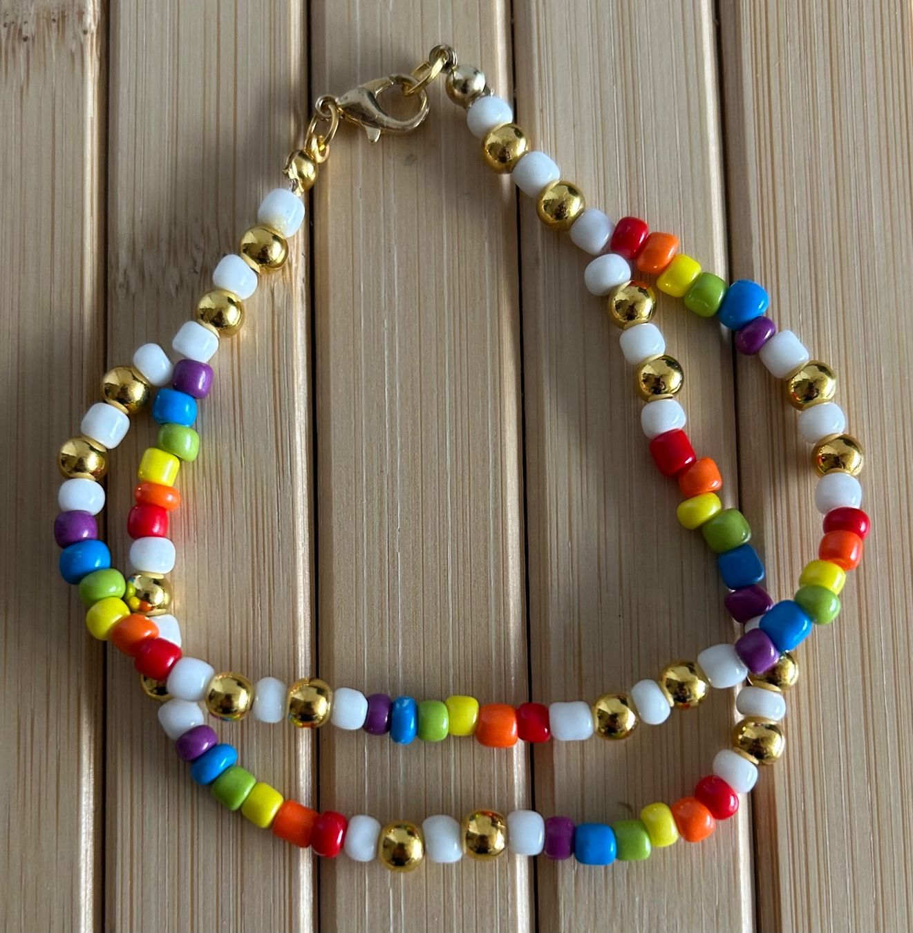 Bracciali & Braccialetti: Regenbogen Armband - Neu & Handgemacht – Nuovo e nell'imballaggio originale da Geneve venduto da vane267