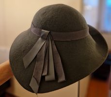Cappello elegante