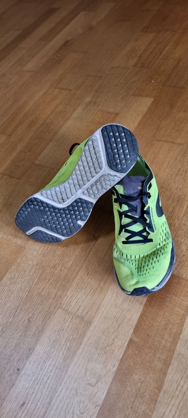 Decathlon Scarpe da uomo: KIPRUN KSLIGHT Decathlon running shoes – Usato da Dübendorf venduto da app_6b2j 2