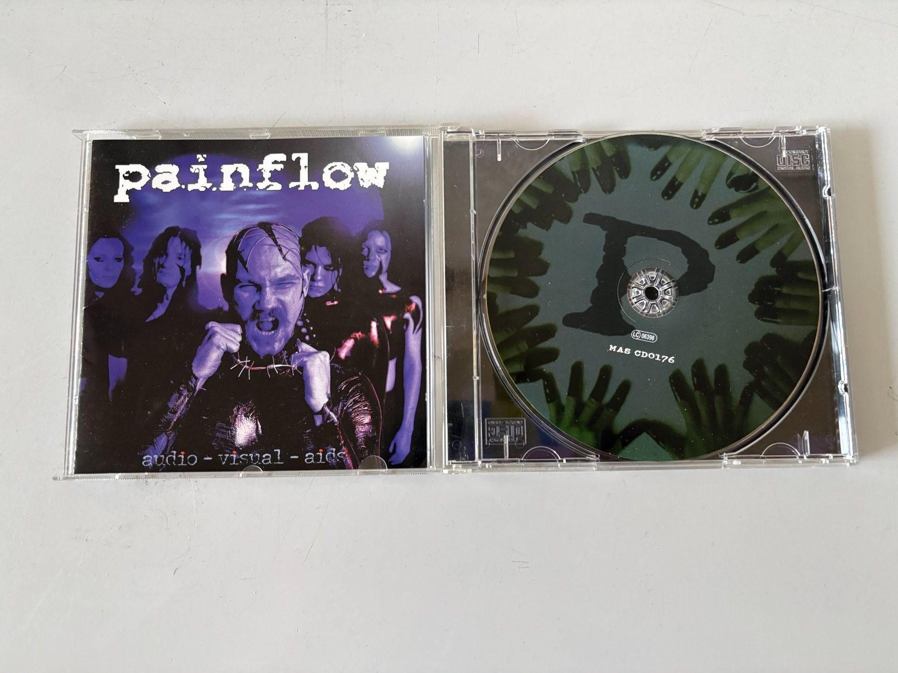 CD: PAINFLOW Audio - Visual - Aids CD Industrial / Thrash Metal – Usato da Wiedlisbach venduto da Andrisa