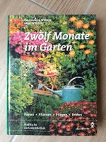 Buch Zwölf Monate im Garten