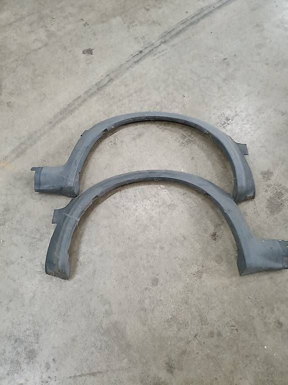 Tutti pezzi di ricambio auto: Parafanghini vw golf gti – Usato da Bironico venduto da aut_v8ks