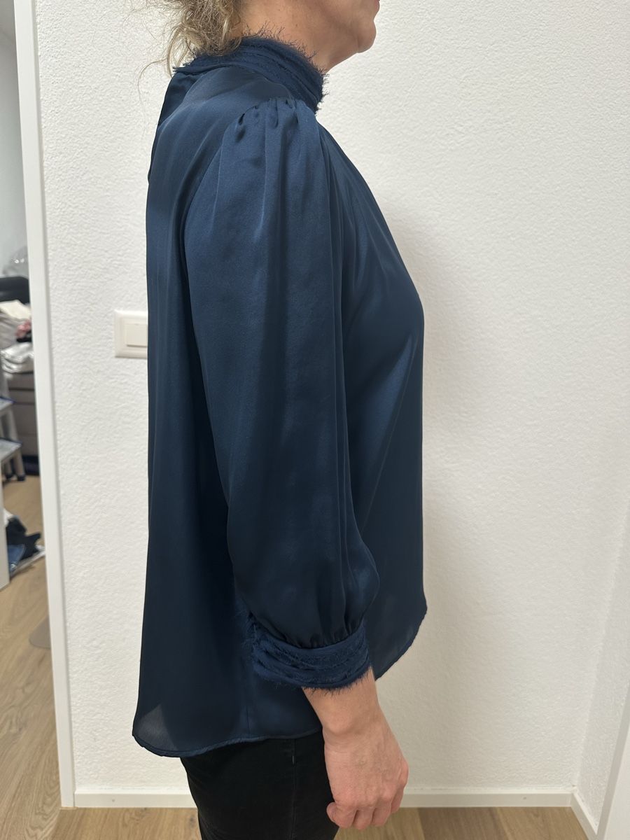 Zara Camicette: Zara Bluse dunkelblau Gr. M Spitzenbesatz – Nuovo (secondo la descrizione) da Glattbrugg venduto da SMusic98 1