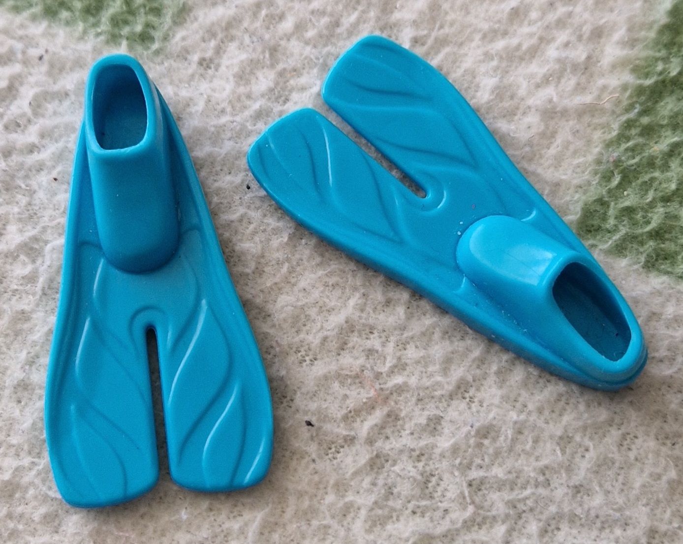 Bambole: accessoire pour Barbie – Usato da Couvet venduto da Pioune