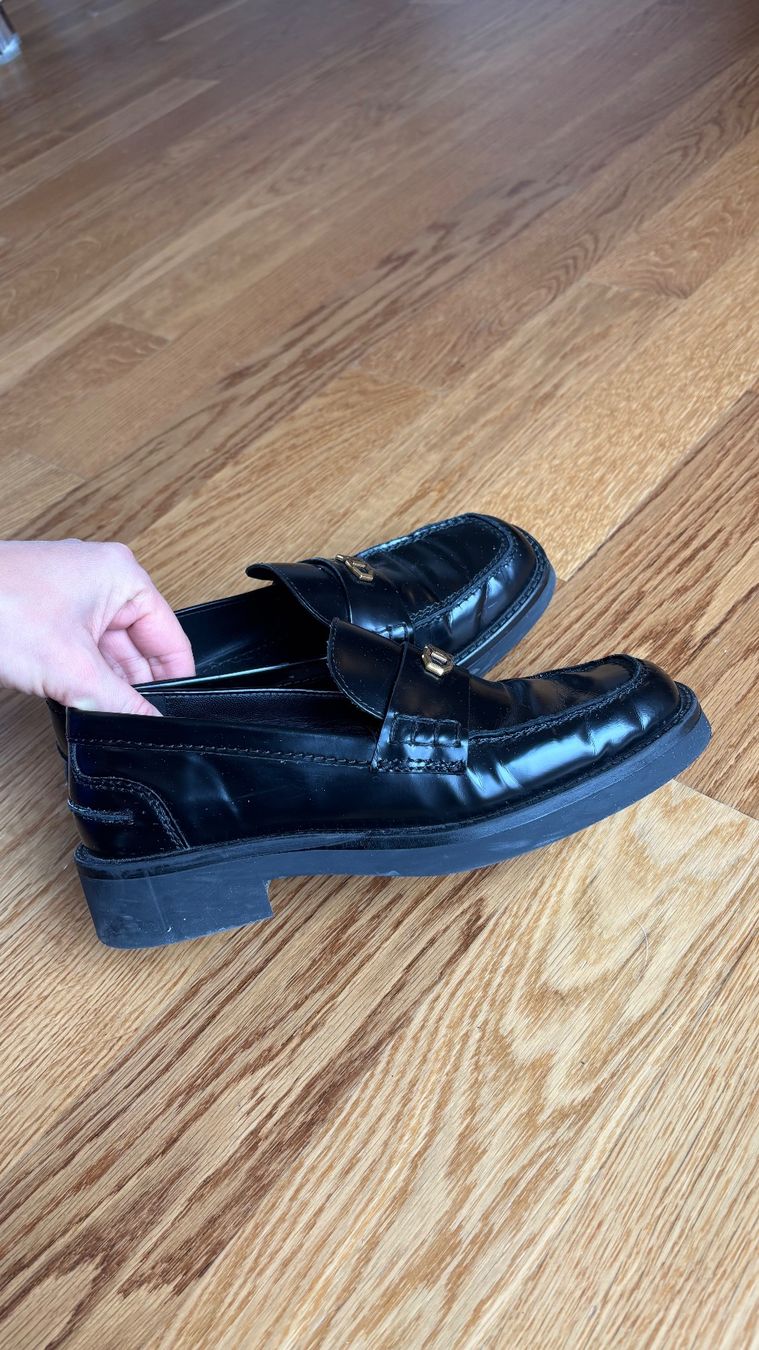 Massimo Dutti Scarpe da donna: Mocassins Massimo Dutti – Usato da Zürich venduto da Zuri.Ceramik